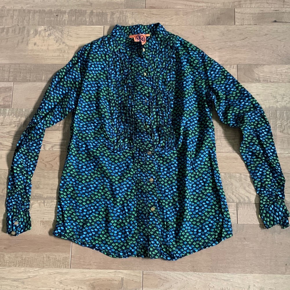 Tory Burch button down shirt. size 4